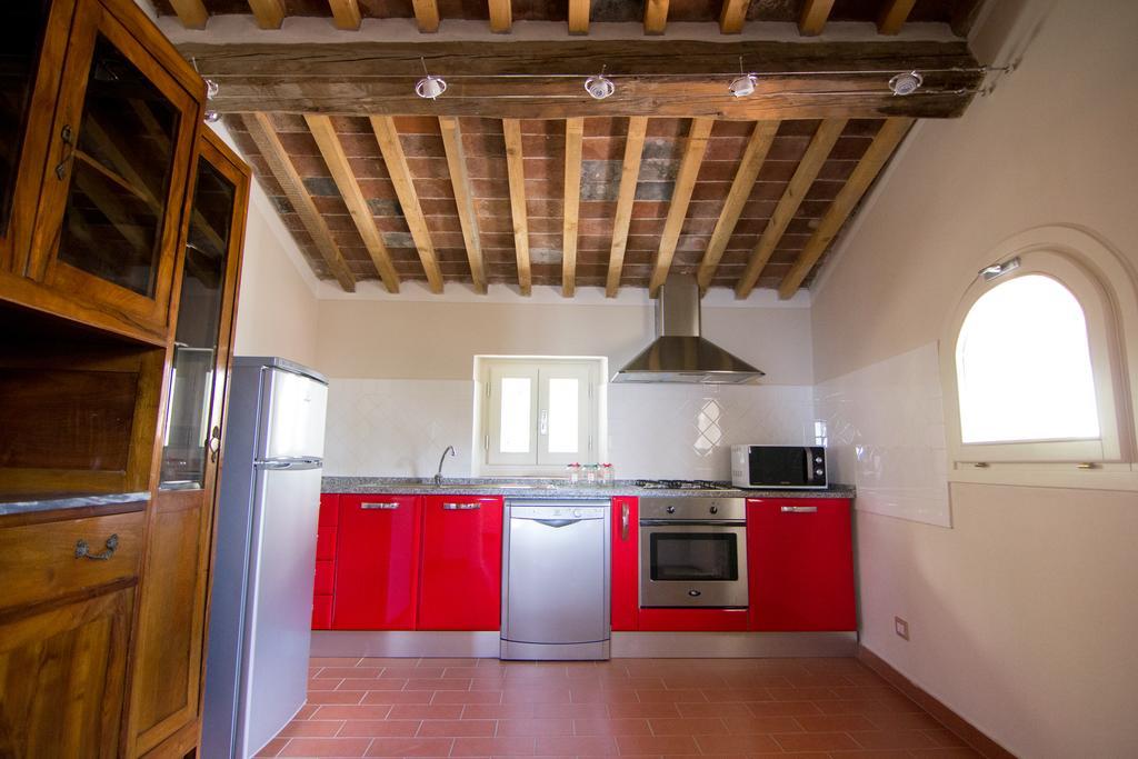 Holiday Home Il Borgo Degli Agrumi Uzzano Quarto foto